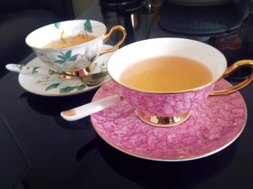 Click to view full screen Luxuriöses Teetasse und Untertasse-Set Knochenporzellan photo review