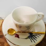 Bewegte Reflexion Teetasse und Untertasse-Set Porzellan photo review