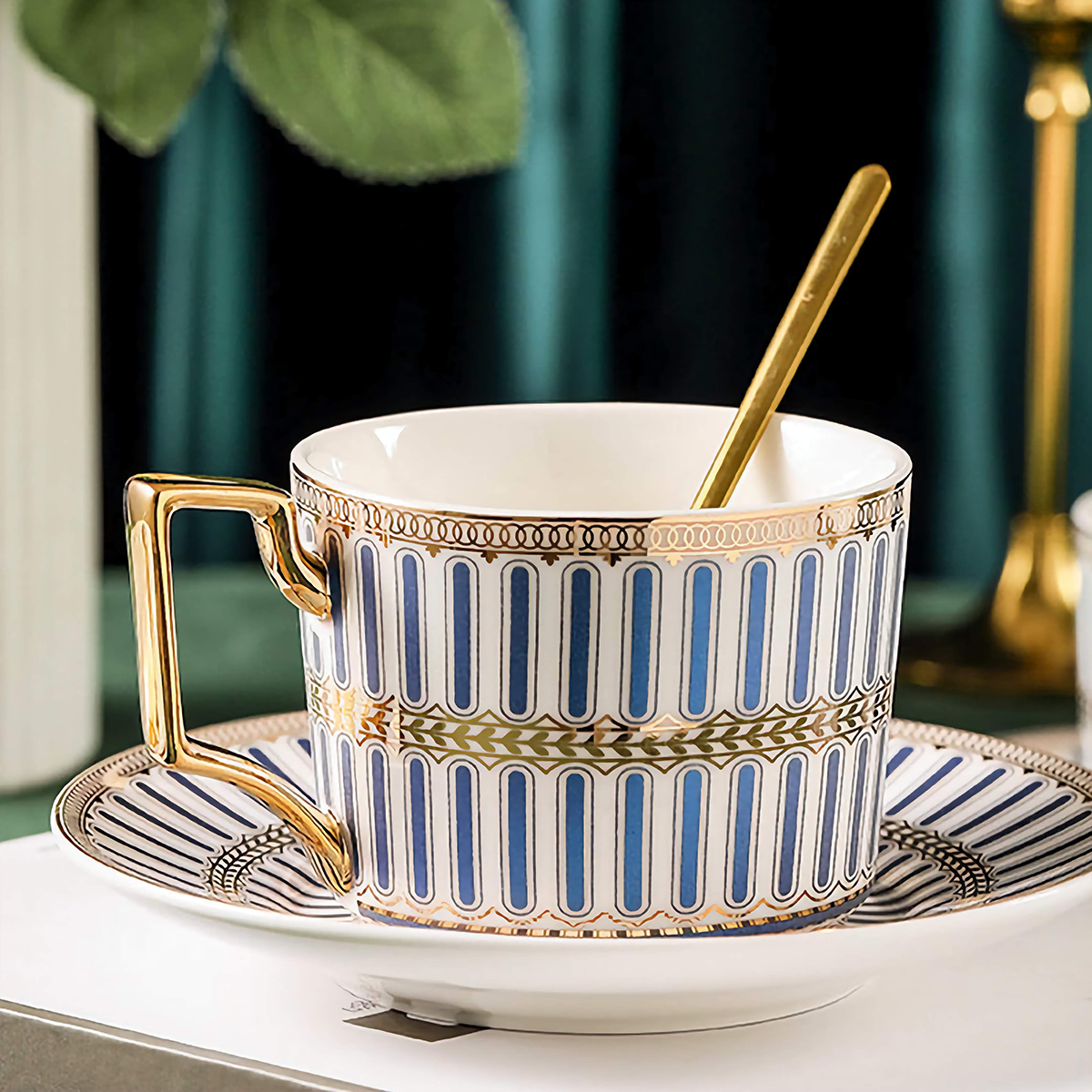 Klassisches Blau-Gestreiftes Englisches Teeservice aus Porzellan – Bild 4