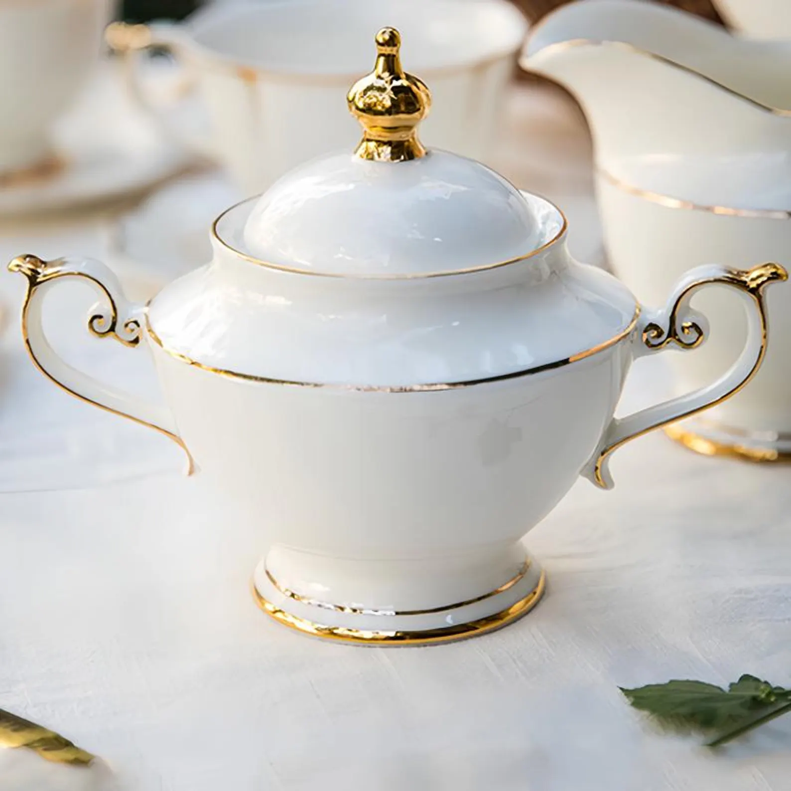 Weißes Europäisches Teeservice vollständiges Knochenporzellan Teeset – Bild 5