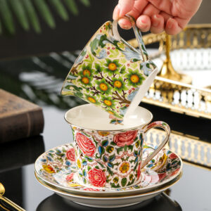 TSB16BB027 D1 Exquisite Rose Porzellan Tasse und Untertasse