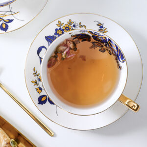 TSB18BB001 5 Blau Blumen Teetasse und Untertasse-Set Knochenporzellan