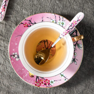 TSB18BB004 4 Vogel Teetasse und Untertasse-Set Knochenporzellan Pink
