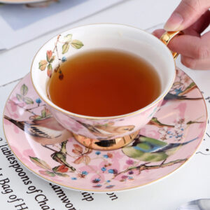 TSB18BB018 B5 Pinkfarbener Vogel Teetasse und Untertasse-Set Knochenporzellan