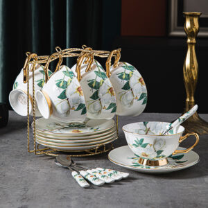 TSB18BB024 V4 Kamelie Teetasse und Untertasse-Set Knochenporzellan