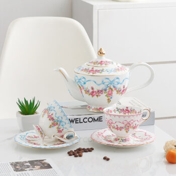 Vintage Blumen Europäisches vollständiges Teeset Knochenporzellan